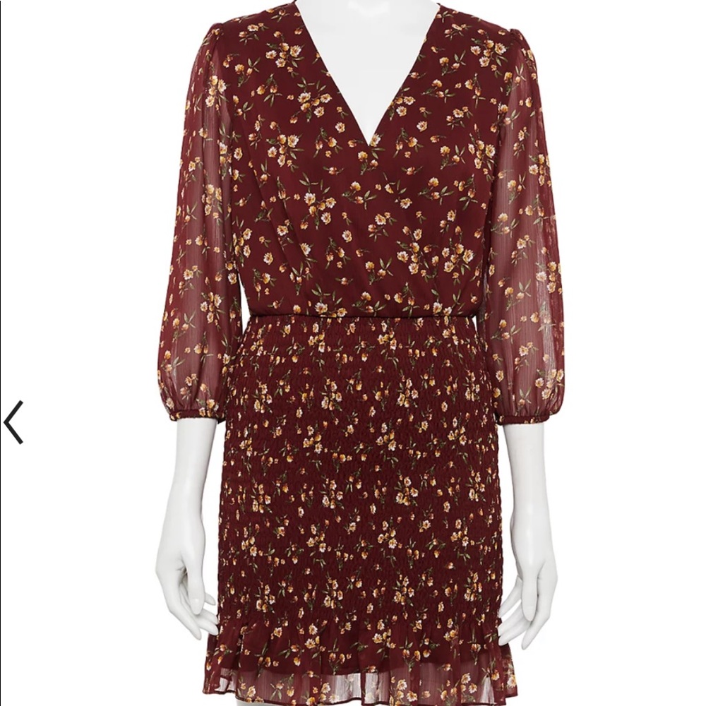 NWOT Francesca's Floral Print Burgundy Smocked Dress, M